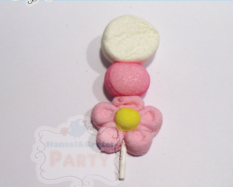 Spiedino piccolo di Marshmallows margherita rosa e palla bianca